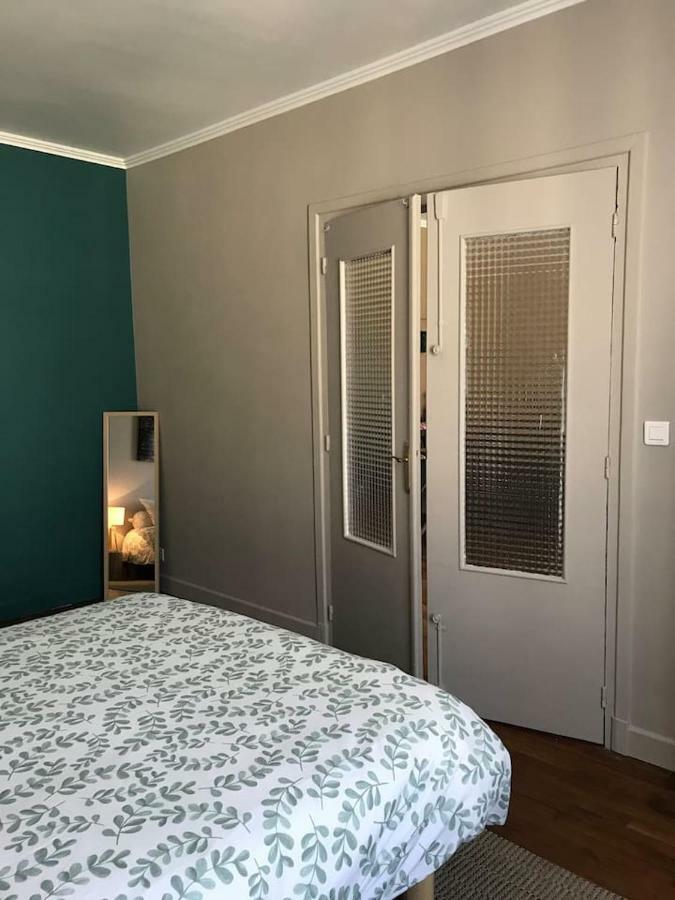 Appartement De Charme En Plein Coeur Du Centre Ville De Compiègne Eksteriør bilde