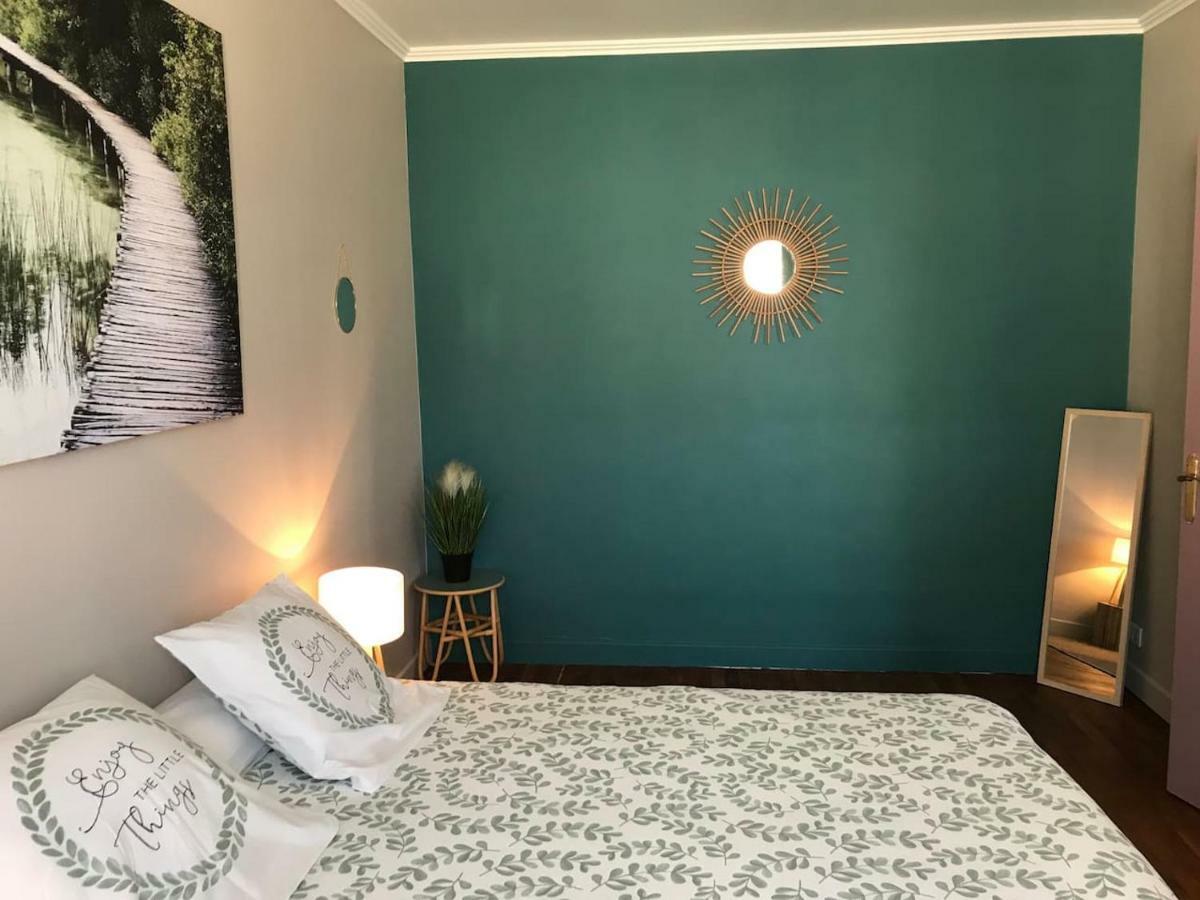 Appartement De Charme En Plein Coeur Du Centre Ville De Compiègne Eksteriør bilde