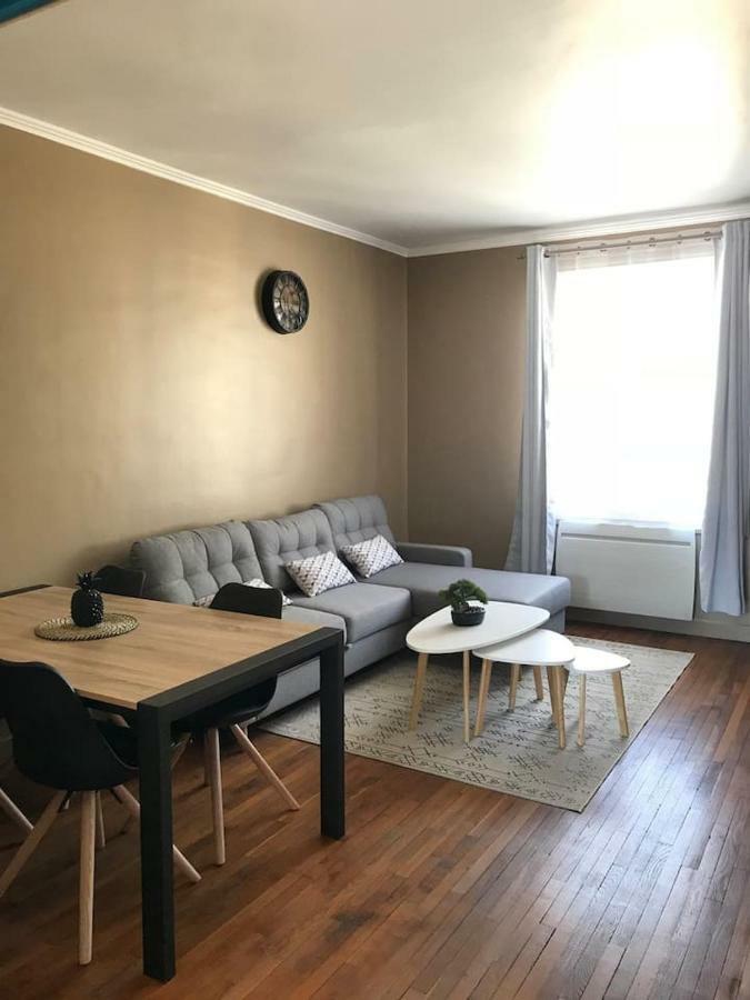 Appartement De Charme En Plein Coeur Du Centre Ville De Compiègne Eksteriør bilde