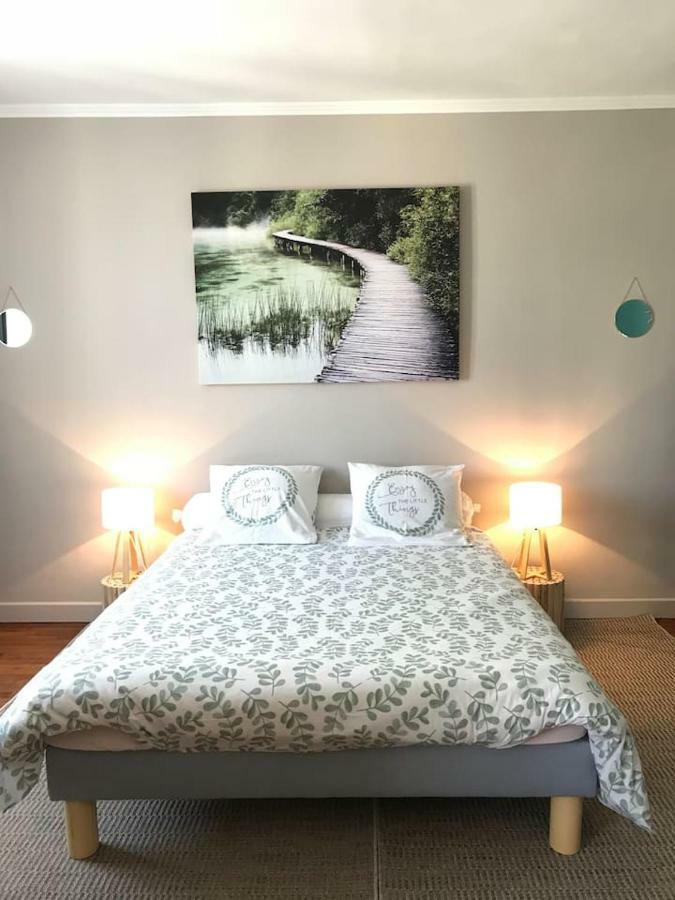 Appartement De Charme En Plein Coeur Du Centre Ville De Compiègne Eksteriør bilde